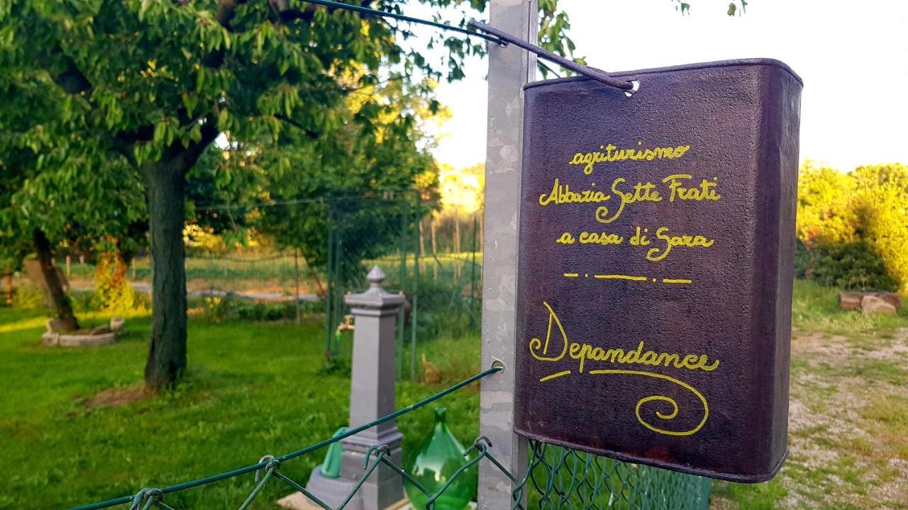 Agriturismo Abbazia Sette Frati A Casa Di Sara Pietrafitta  Экстерьер фото